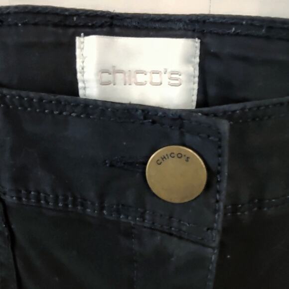 CHICOS Long Black Bermuda Shorts Size 0.5 Vacation Size 6 Stretch Cotton Resort - Picture 4 of 10
